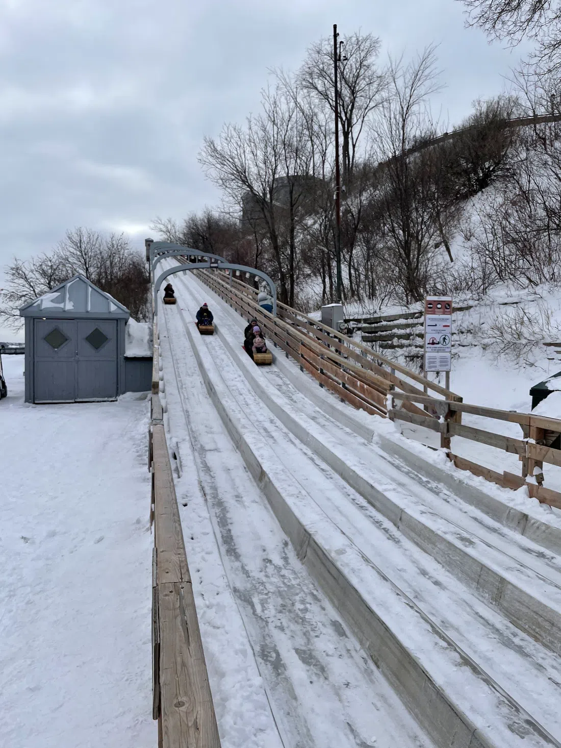 Glissades Au 1884 (Dufferin Terrace Toboggan Slide), Quebec