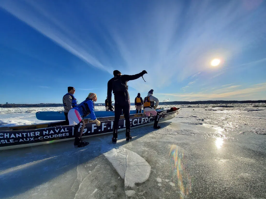 La Course en Canot à Glace (Ice Canoe Race), Quebec