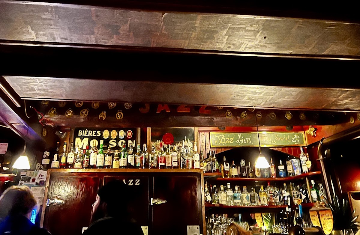 Bar Sainte-Angèle — photo 2