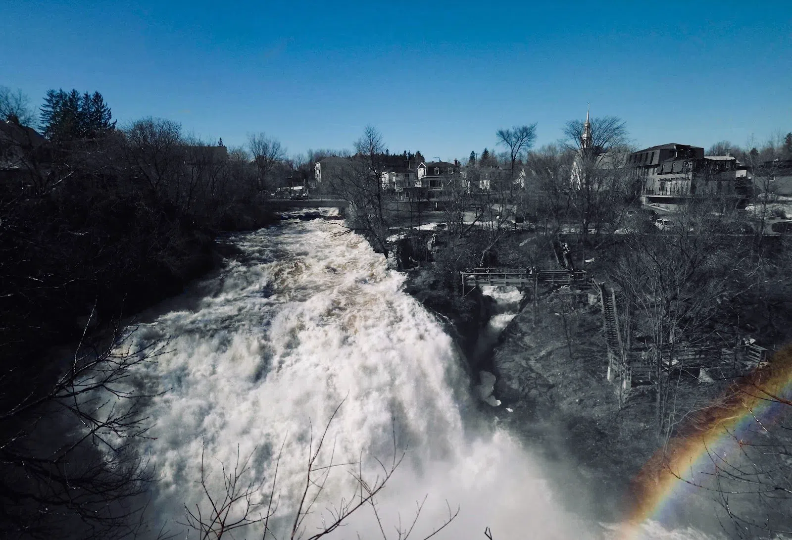 Parc de la Falaise et de la Chute Kabir Kouba, Quebec